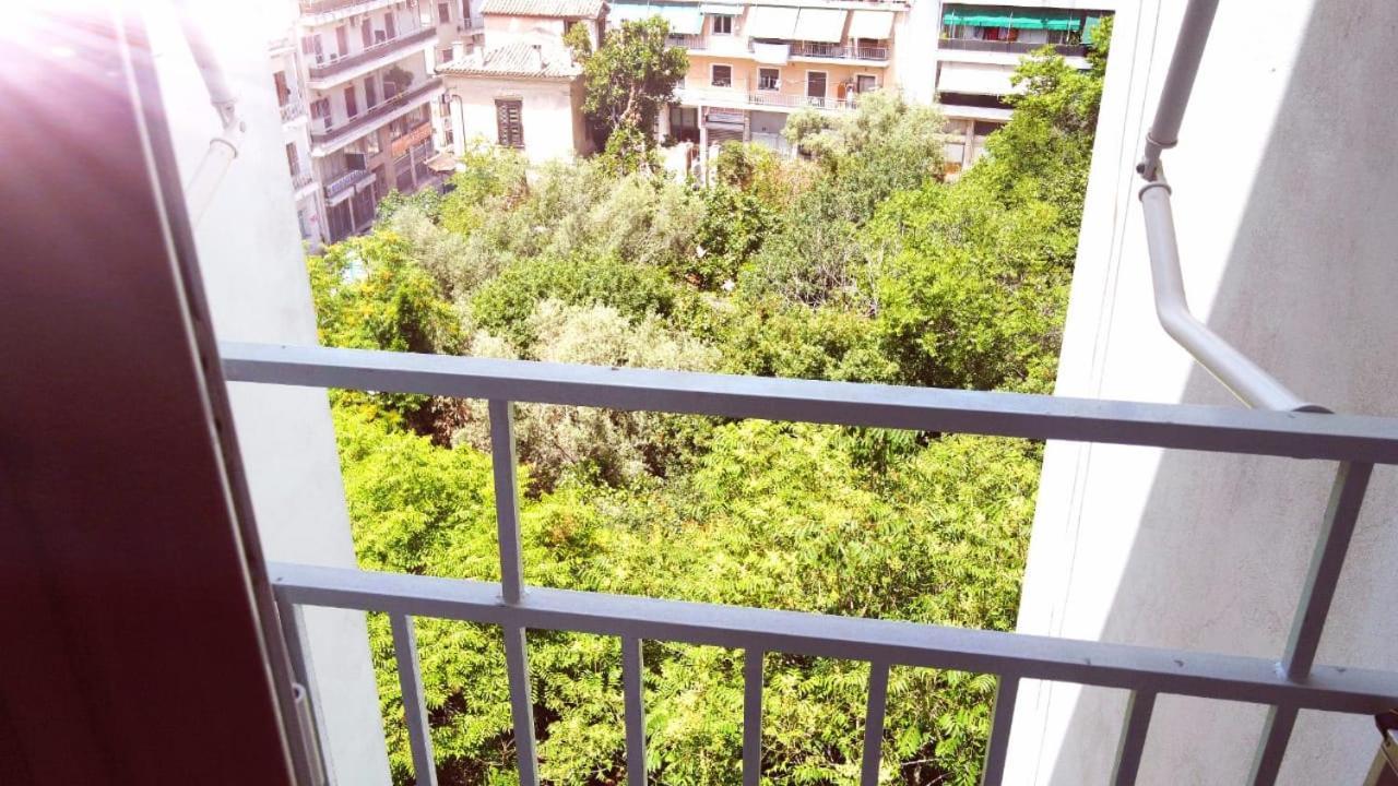 Full House Near The Center Of Athens Daire Dış mekan fotoğraf